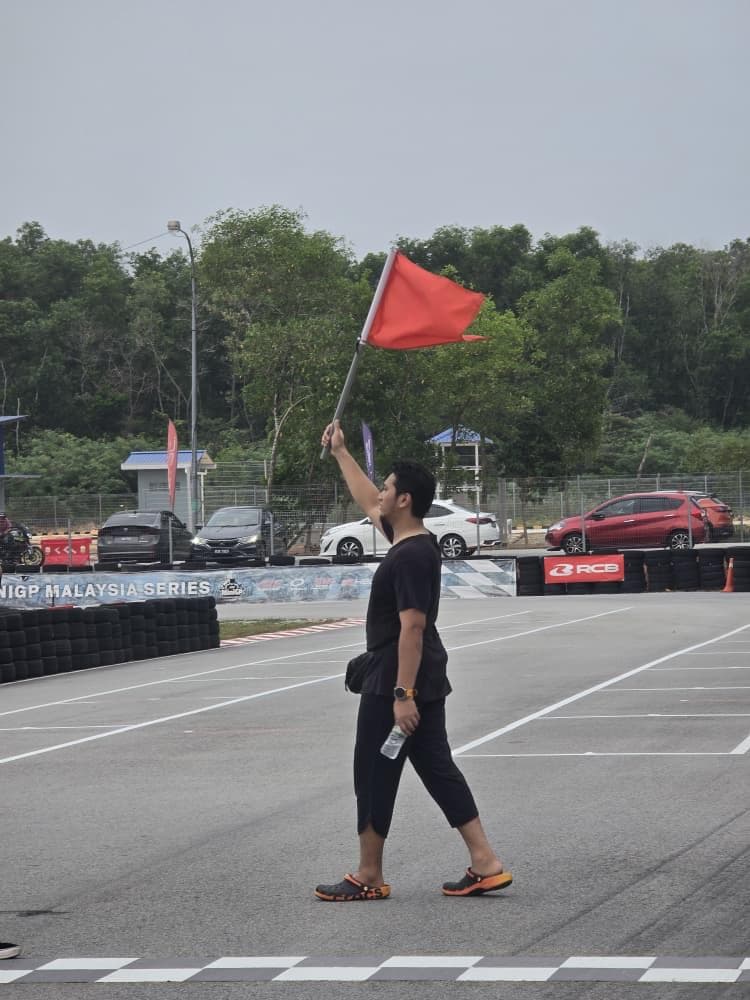 KRS rider on track